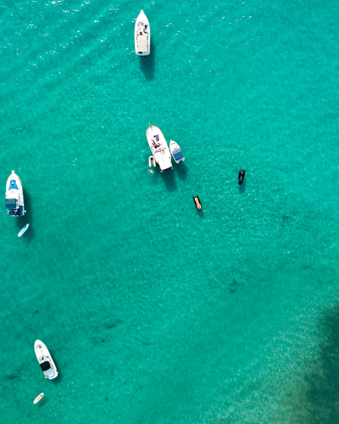 menorca sonbou drone playa llaut excursion alquiler barco
