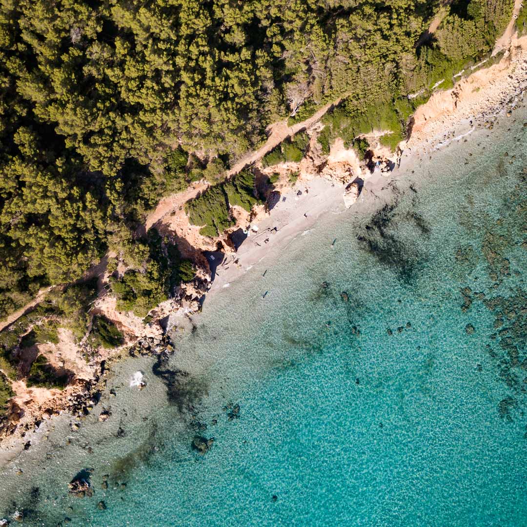 binigaus menorca foto aérea drone playa